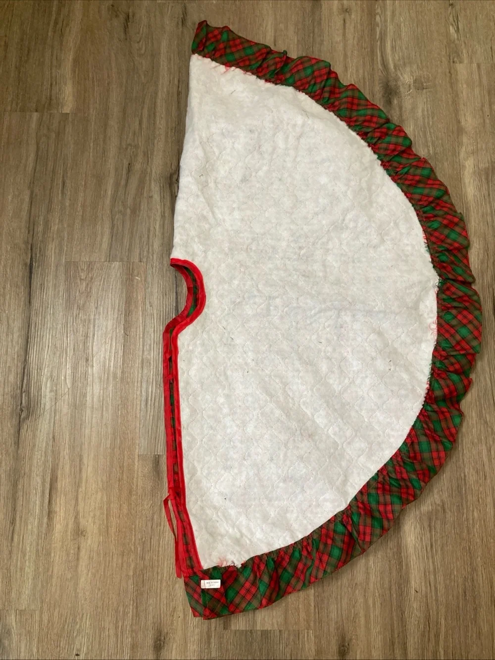 N/A festive red